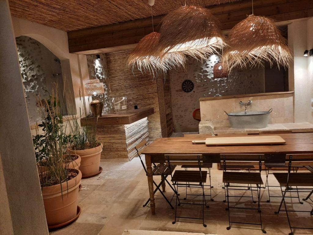 Drome Provencale Maison Familiale Calme Dans Village Valréas Buitenkant foto