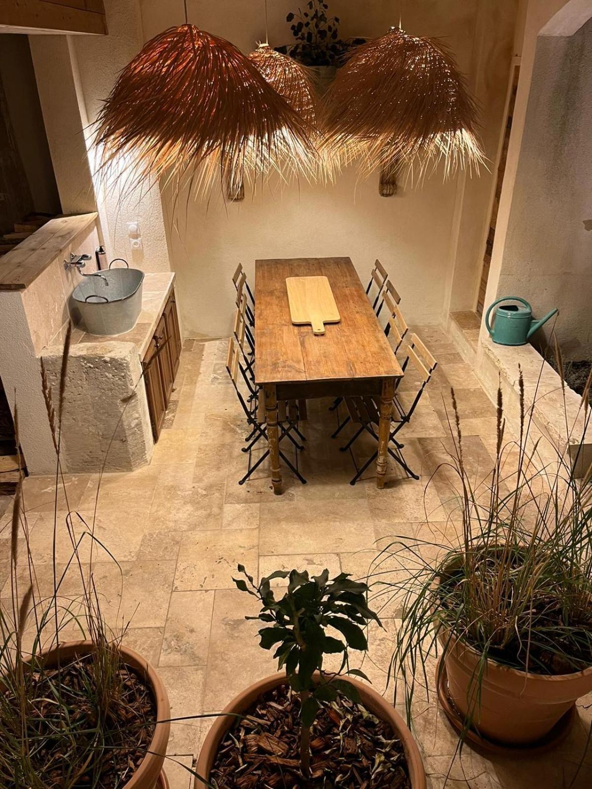 Drome Provencale Maison Familiale Calme Dans Village Valréas Buitenkant foto