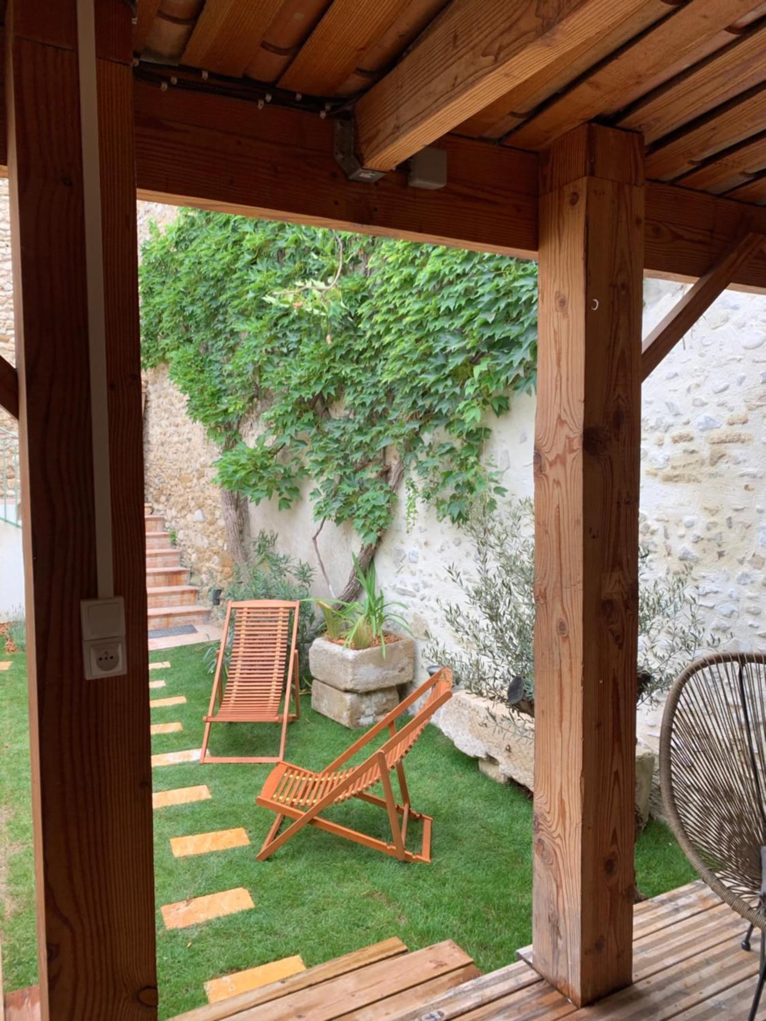 Drome Provencale Maison Familiale Calme Dans Village Valréas Buitenkant foto