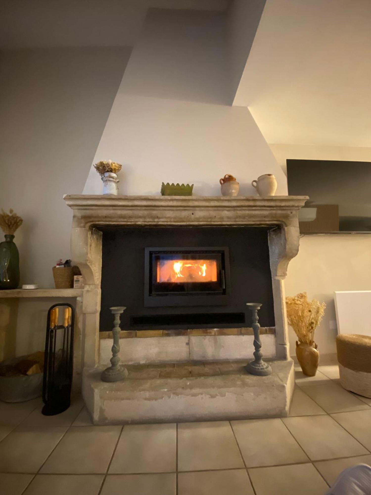 Drome Provencale Maison Familiale Calme Dans Village Valréas Buitenkant foto